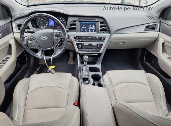 5NPE34AF4HH480369 2017 HYUNDAI SONATA Silver Вид панелі приладів