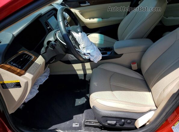 5NPE34AF4HH510065 2017 HYUNDAI SONATA Red Widok wnętrza z przodu
