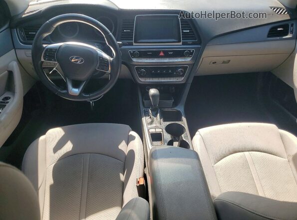 5NPE34AF4JH606784 2018 HYUNDAI SONATA Белый Вид панели приборов