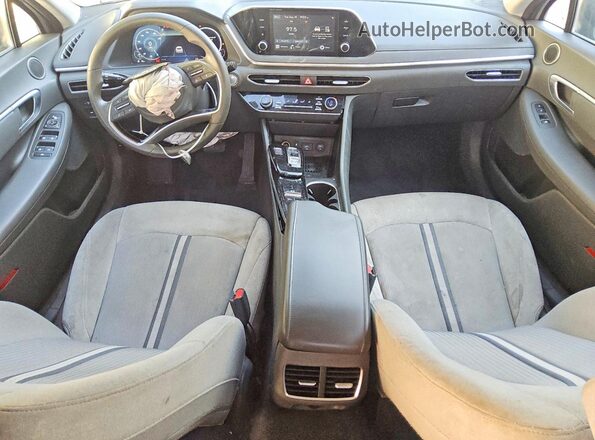 5NPEF4JA3MH090207 2021 HYUNDAI SONATA Серебряный Вид панели приборов