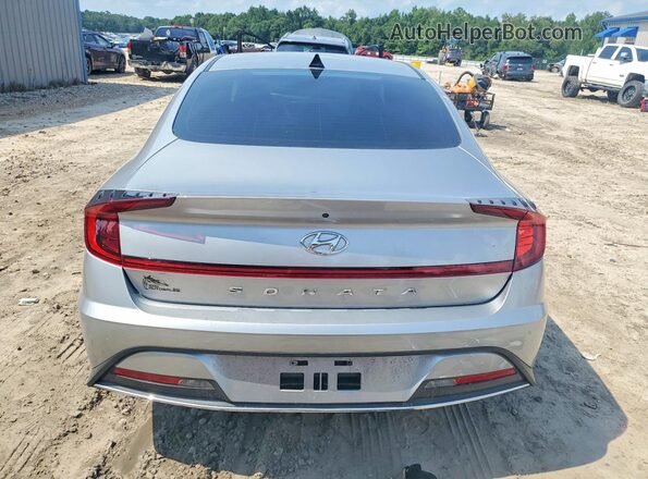 5NPEG4JA5MH093476 2021 HYUNDAI SONATA Silver Вид ззаду