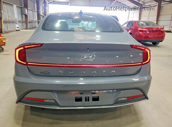 5NPEG4JAXMH110188 2021 HYUNDAI SONATA Gray Widok z tyłu