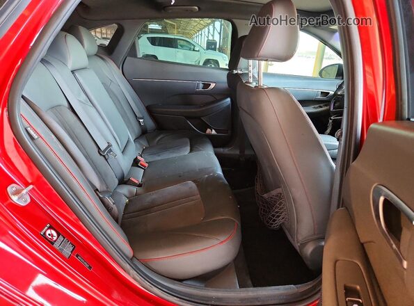 5NPEJ4J27LH035622 2020 HYUNDAI SONATA Maroon Rear seats view