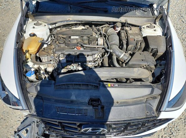5NPEJ4J29MH106482 2021 HYUNDAI SONATA White Սալոնի հետևի տեսք