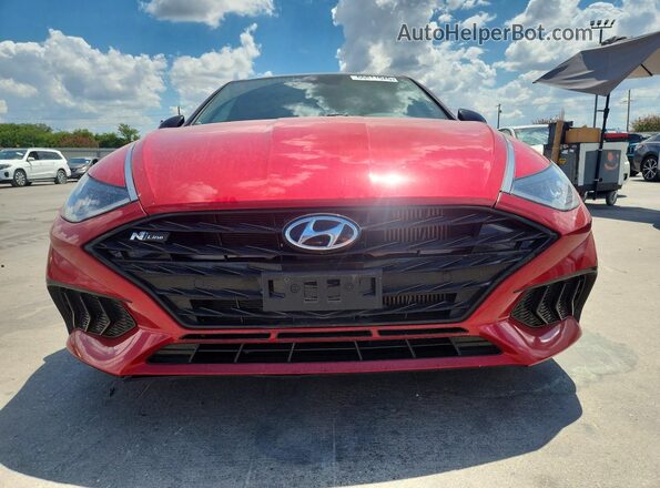 5NPEK4JC0NH149227 2022 HYUNDAI SONATA Red Widok z przodu