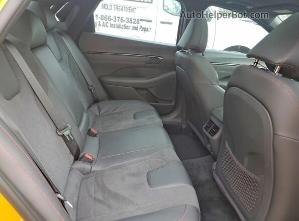 5NPEK4JC1MH114629 2021 HYUNDAI SONATA Gold Հետևի նստատեղերի տեսք