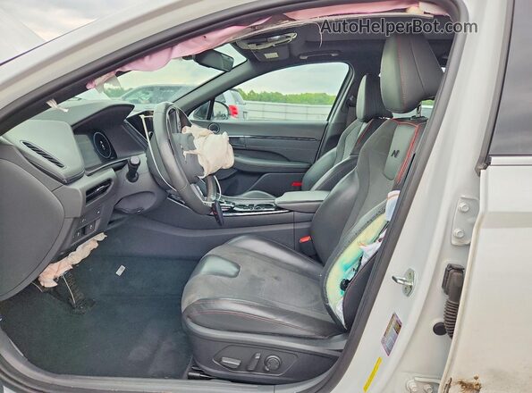 5NPEK4JC4MH130923 2021 HYUNDAI SONATA White Widok wnętrza z przodu
