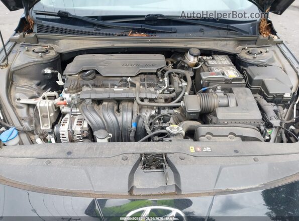5NPLL4AG0MH046735 2021 HYUNDAI ELANTRA Black Rear view