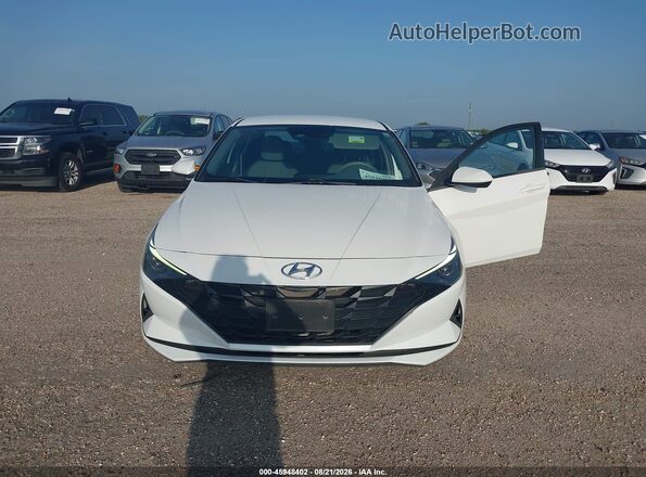 5NPLL4AG0MH049781 2021 HYUNDAI ELANTRA White Вид спереду