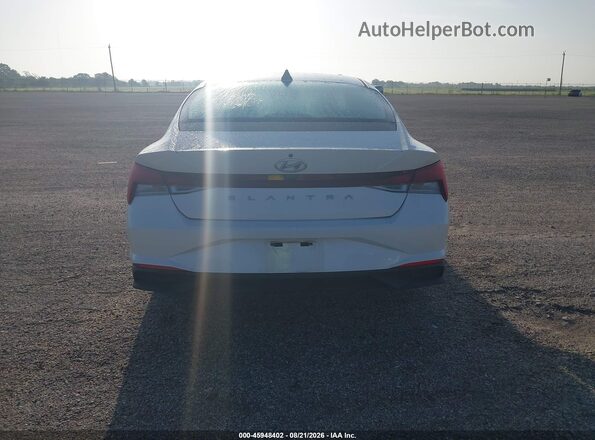 5NPLL4AG0MH049781 2021 HYUNDAI ELANTRA White 
