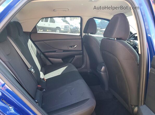 5NPLL4AG6MH020589 2021 HYUNDAI ELANTRA Blue Widok tylnych siedzeń