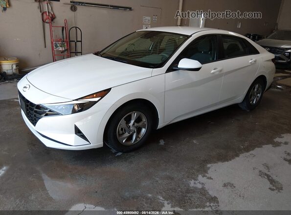 5NPLL4AG6MH048179 2021 HYUNDAI ELANTRA White Vista tres cuartos delantera izquierda