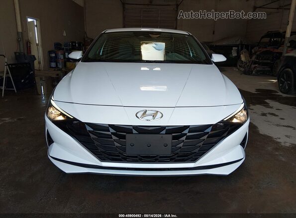 5NPLL4AG6MH048179 2021 HYUNDAI ELANTRA White 