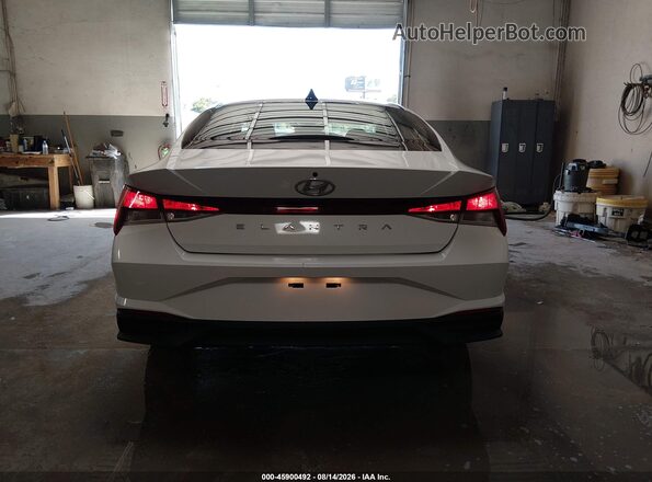 5NPLL4AG6MH048179 2021 HYUNDAI ELANTRA White 