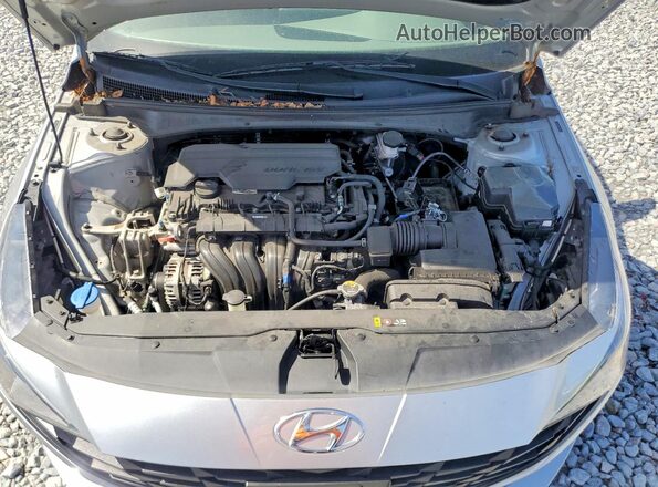 5NPLL4AG7MH047543 2021 HYUNDAI ELANTRA Silver უკანა სალონის ხედი