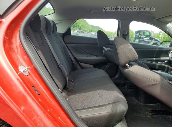 5NPLL4AG8MH015331 2021 HYUNDAI ELANTRA Red უკანა სავარძლების ხედი