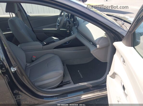 5NPLL4AGXMH048198 2021 HYUNDAI ELANTRA Gray Widok wnętrza z przodu