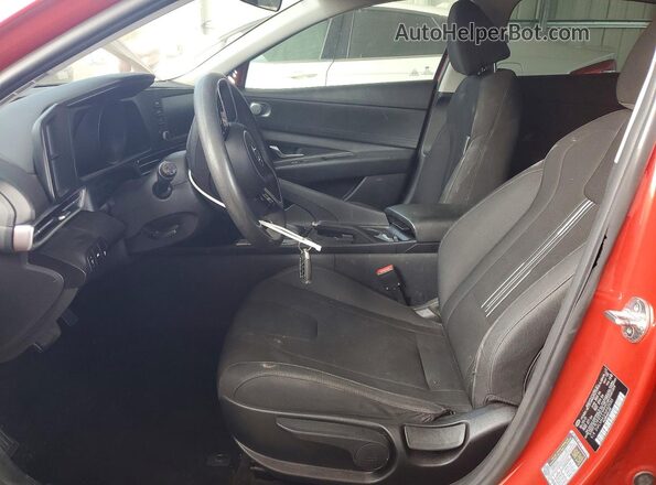 5NPLM4AG1MH025065 2021 HYUNDAI ELANTRA Red Սալոնի դիմացի տեսք