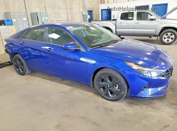5NPLM4AG3NH071319 2022 HYUNDAI ELANTRA Blue Передня права чверть