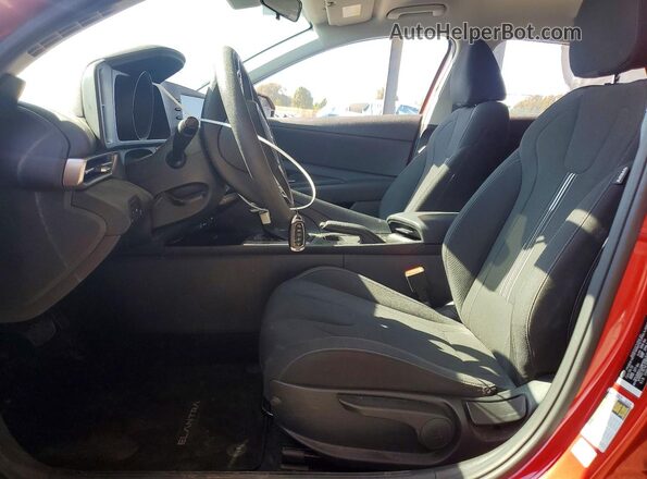 5NPLM4AG3PH102863 2023 HYUNDAI ELANTRA Red Widok wnętrza z przodu
