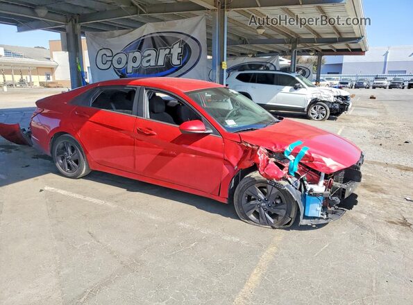 5NPLM4AG3PH102863 2023 HYUNDAI ELANTRA Red Przód prawy