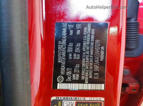 5NPLM4AG5NH070799 2022 HYUNDAI ELANTRA Red Vista del compartimento del motor