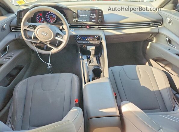 5NPLM4AG6MH044260 2021 HYUNDAI ELANTRA Угольный Вид панели приборов