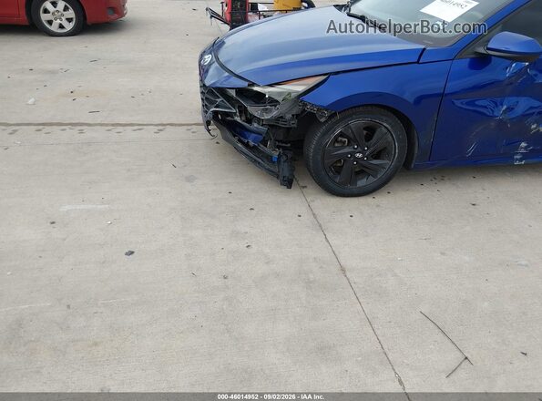 5NPLM4AG8MH023698 2021 HYUNDAI ELANTRA Синий Вид спереди