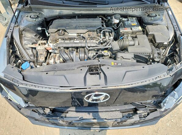 5NPLM4AG9NH075441 2022 HYUNDAI ELANTRA Black Вид задньої частини салону