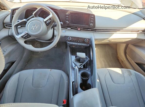 5NPLM4AG9NH075990 2022 HYUNDAI ELANTRA Gray Dashboard view