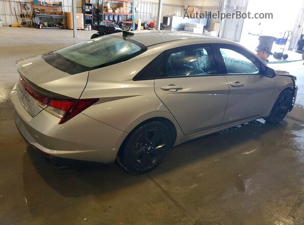5NPLM4AG9NH077349 2022 HYUNDAI ELANTRA Silver Trasero derecho