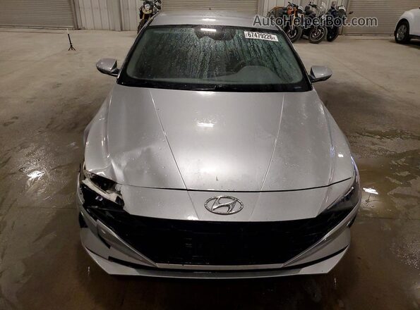 5NPLM4AG9NH077349 2022 HYUNDAI ELANTRA Silver Vista frontal