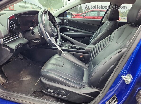 5NPLP4AG9MH019179 2021 HYUNDAI ELANTRA Blue Front interior view