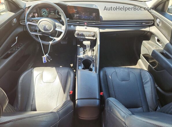 5NPLP4AG9MH026214 2021 HYUNDAI ELANTRA Черный Вид панели приборов