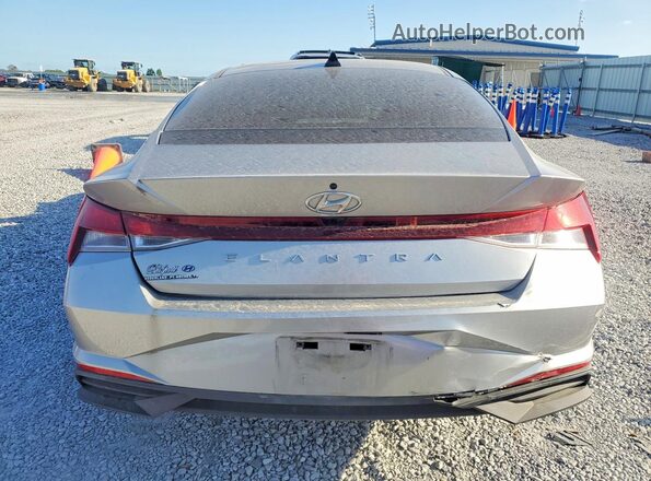 5NPLS4AG8NH079664 2022 HYUNDAI ELANTRA Silver Vista trasera