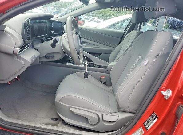 5NPLS4AG9MH007791 2021 HYUNDAI ELANTRA Red Вид салону спереду