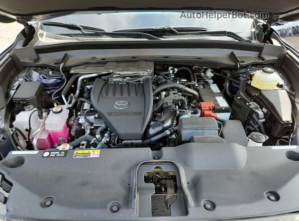 5TDAAAA50TS039335 2026 TOYOTA GRAND Blue Vista del compartimento del motor