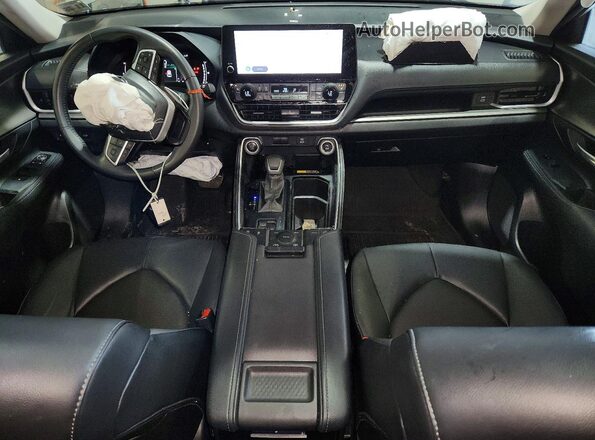 5TDAAAB58RS024508 2024 TOYOTA GRAND Silver Vista del salpicadero