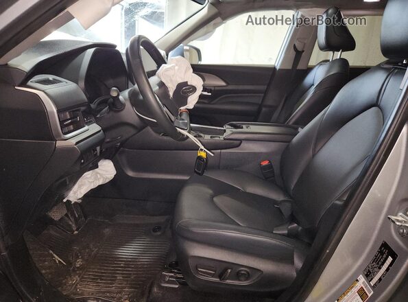 5TDAAAB58RS024508 2024 TOYOTA GRAND Silver 