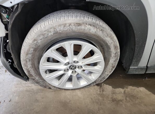 5TDAAAB58RS024508 2024 TOYOTA GRAND Silver 