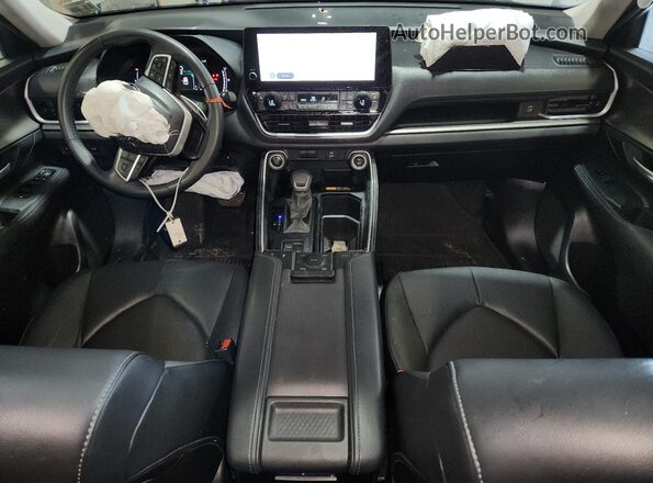 5TDAAAB58RS024508 2024 TOYOTA GRAND Silver 