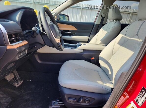 5TDAAAB58TS113678 2026 TOYOTA GRAND Red Widok wnętrza z przodu