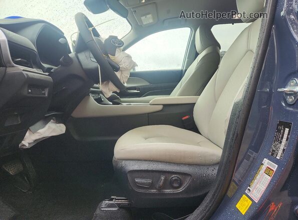 5TDACAB54SS055092 2025 TOYOTA GRAND Blue Vista interior delantera