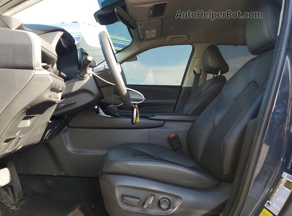5TDACAB57RS012330 2024 TOYOTA GRAND Gray Вид салону спереду