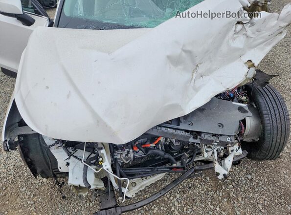 5TDACAB57TS102469 2026 TOYOTA GRAND White Widok komory silnika