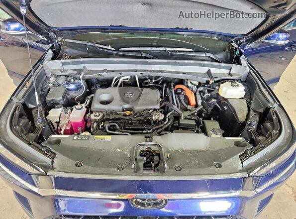 5TDACAB58SS058643 2025 TOYOTA GRAND Blue Widok komory silnika
