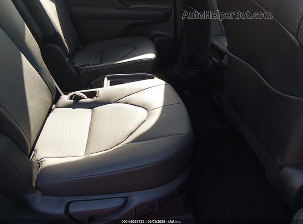 5TDACAB59TS102330 2026 TOYOTA GRAND HIGHLANDER HYBRID White Вид наклейки з VIN-кодом