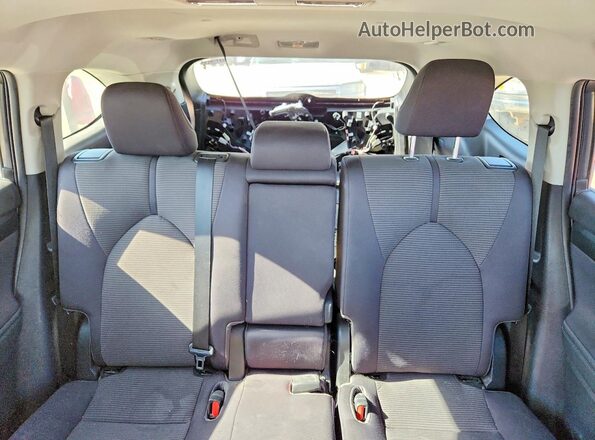 5TDBBRCHXLS011906 2020 TOYOTA HIGHLANDER Gray Widok tylnych siedzeń