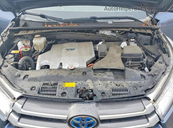 5TDBGRFH4JS042935 2018 TOYOTA HIGHLANDER Blue ძრავის განყოფილების ხედი