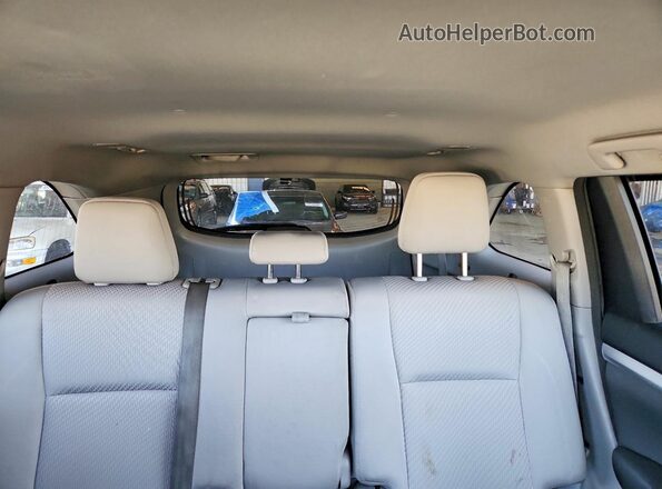 5TDBGRFHXHS030606 2017 TOYOTA HIGHLANDER Gray Widok tylnych siedzeń